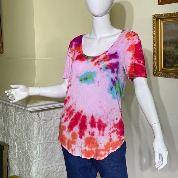 Babaton Ultra Soft Tie Dye Short Sleeve T-Shirt - Picture 3 of 14